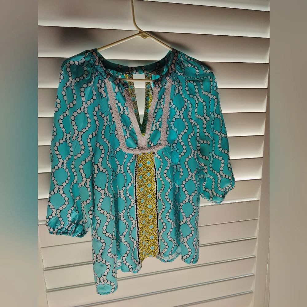 Crown & Ivy Petite Med Women's Casual Smock Top Aqua Mint Green Crochet Trim - Picture 8 of 10